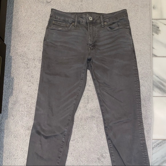 American Eagle Jeans - Picture 2 of 4